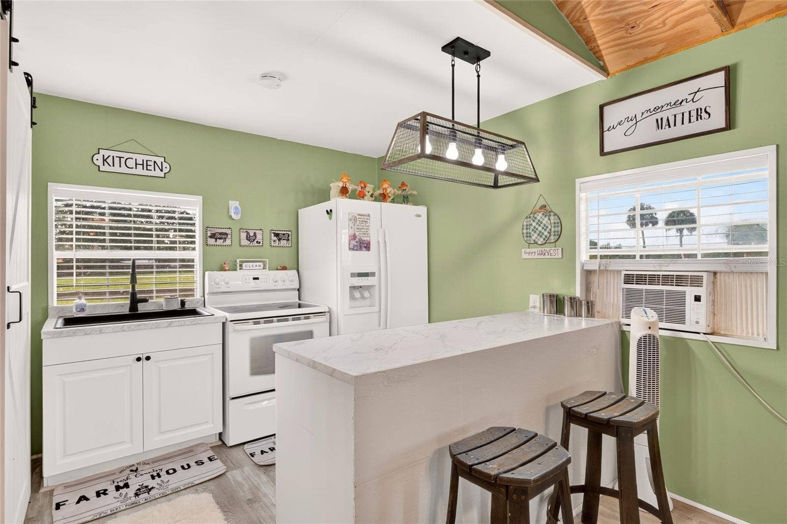 Guest House Kitchen