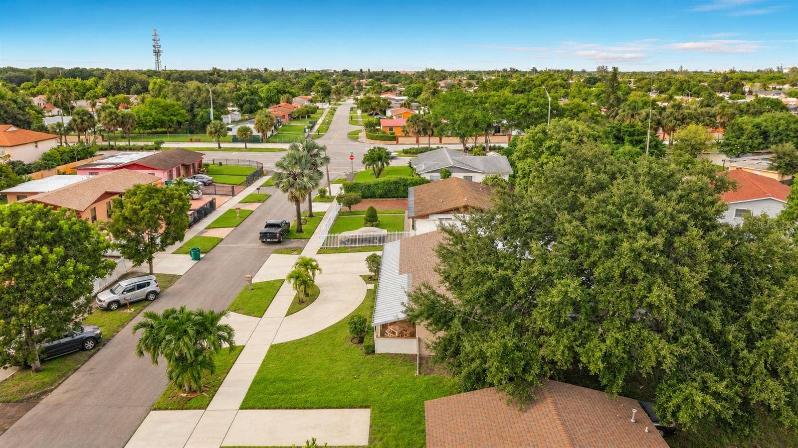 19731 NW 33RD AVENUE, Miami Gardens, FL 33056