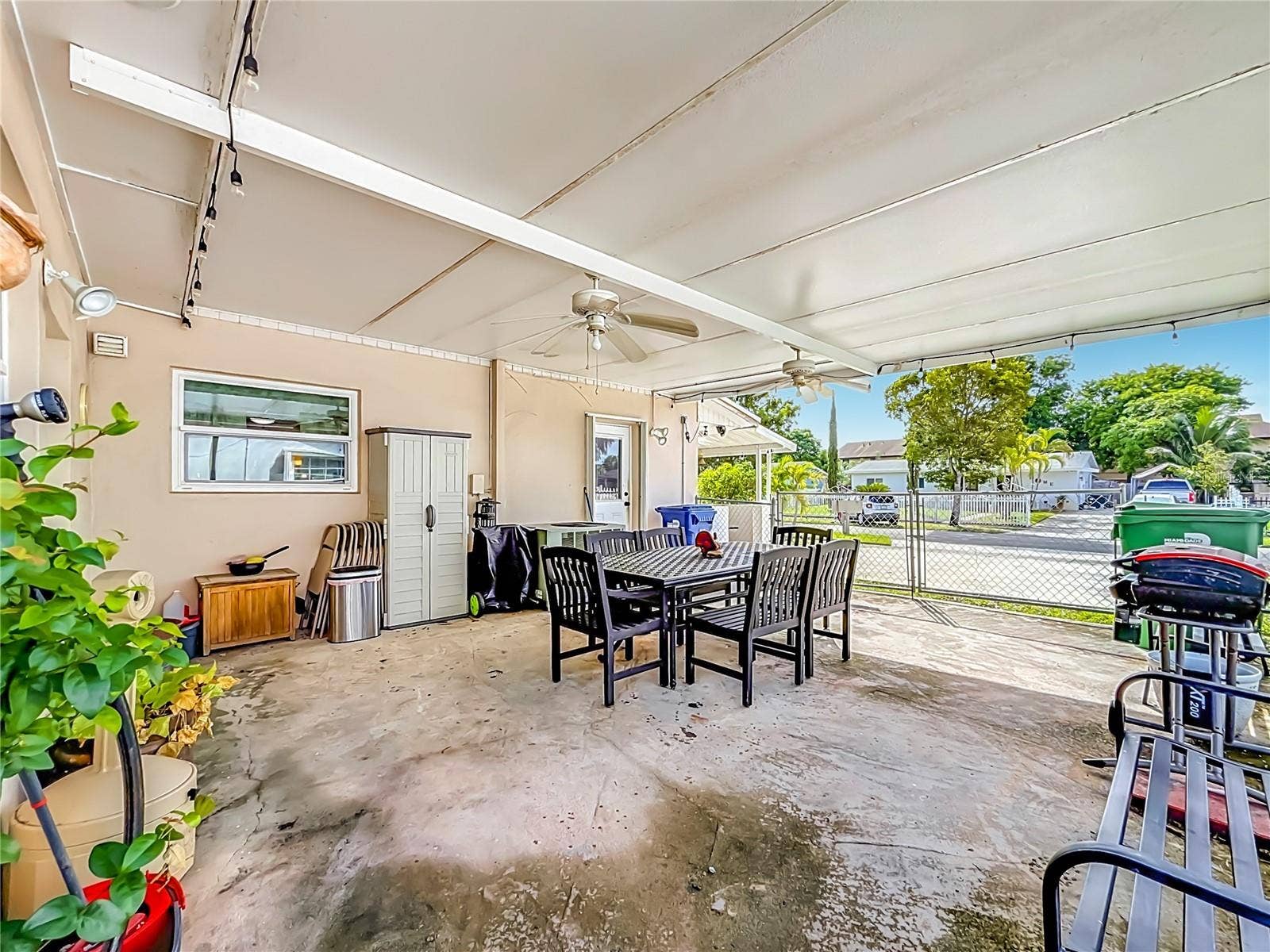 19731 NW 33RD AVENUE, Miami Gardens, FL 33056