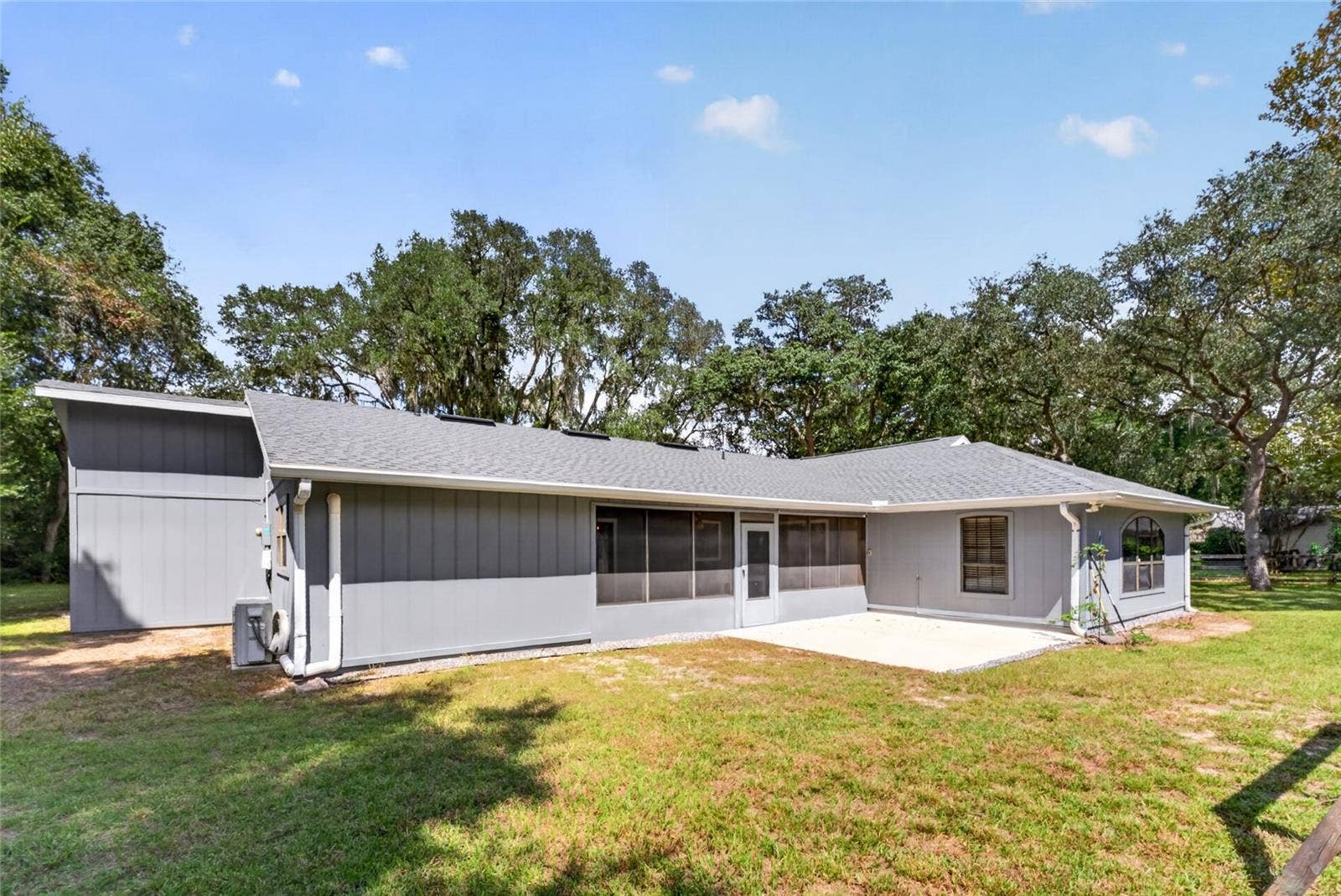 5200 SW 31ST STREET, Ocala, FL 34474 Rear of Home