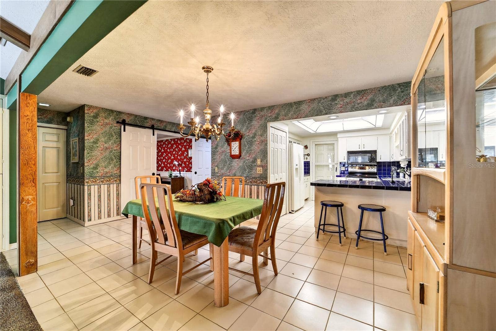 1708 NE 38TH AVENUE, Ocala, FL 34470 1708 NE 38TH AVENUE, Ocala, FL 34470