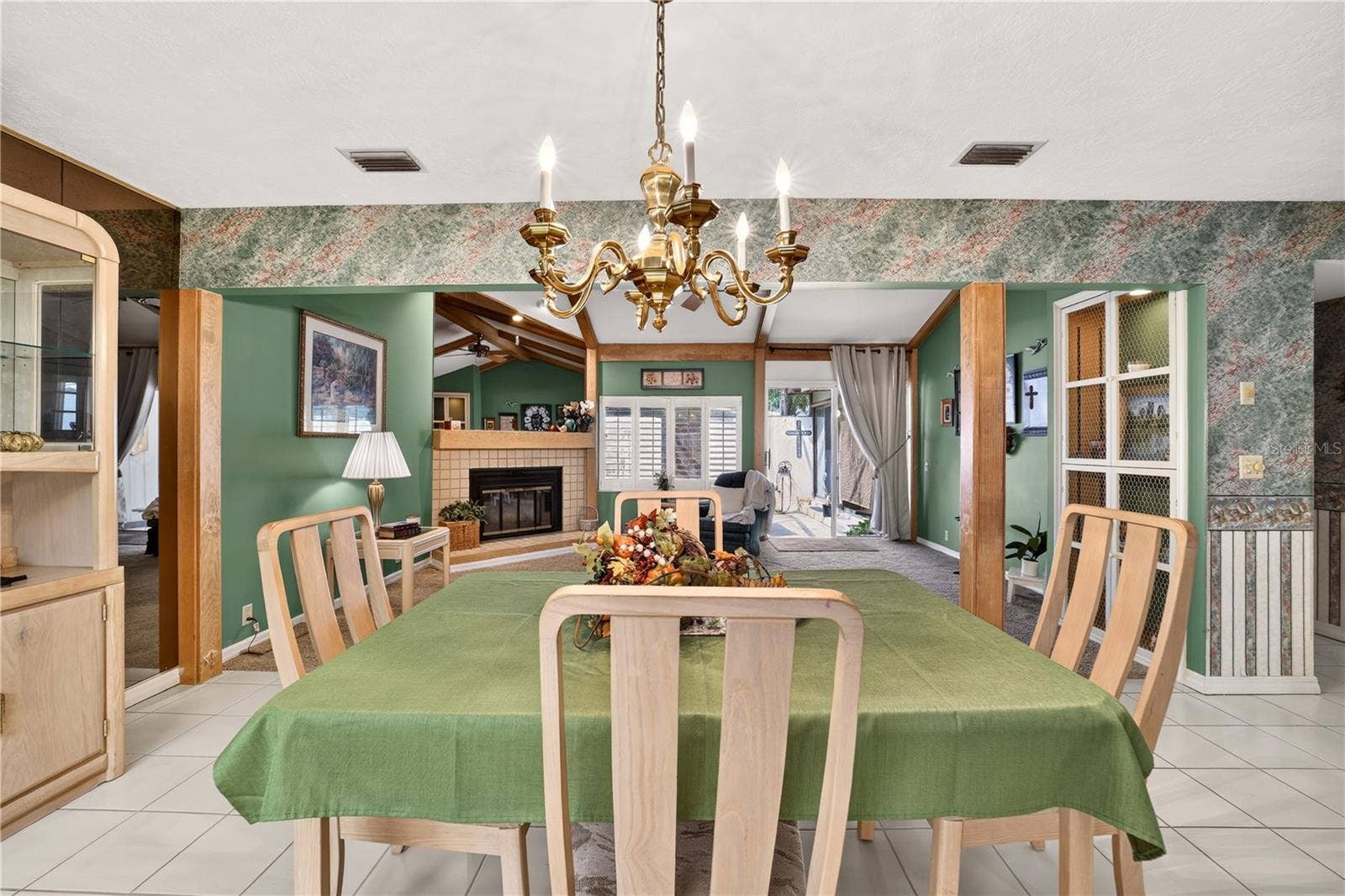 1708 NE 38TH AVENUE, Ocala, FL 34470 1708 NE 38TH AVENUE, Ocala, FL 34470