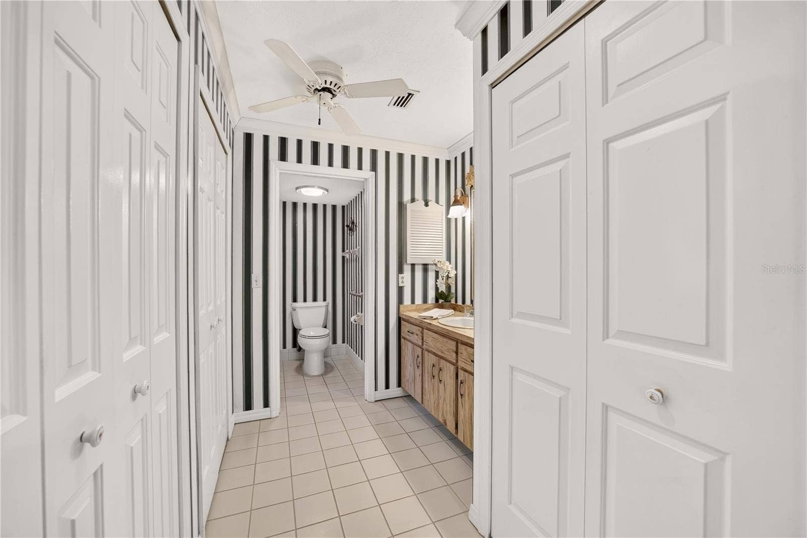 1708 NE 38TH AVENUE, Ocala, FL 34470 Entry to the primary bathroom