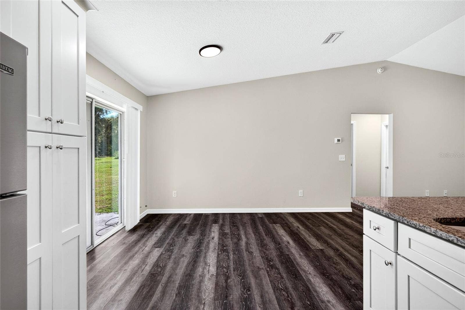 296 OAK LANE TRACK, Ocala, FL 34472 296 OAK LANE TRACK, Ocala, FL 34472