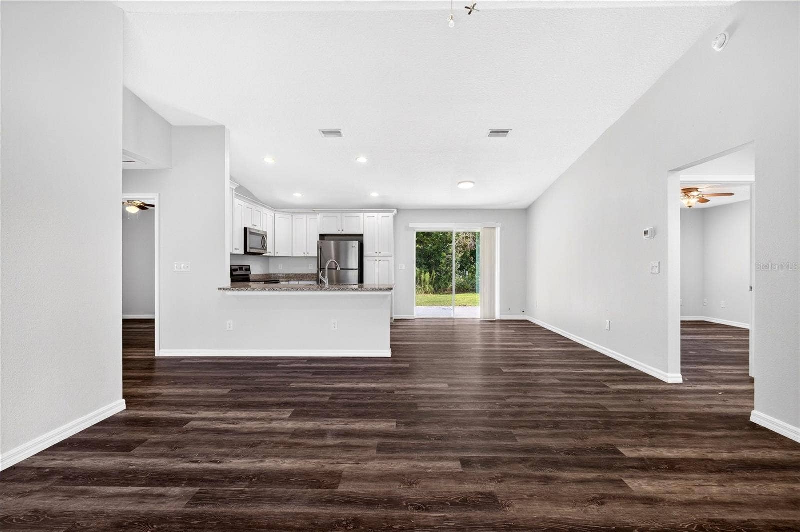 296 OAK LANE TRACK, Ocala, FL 34472 296 OAK LANE TRACK, Ocala, FL 34472