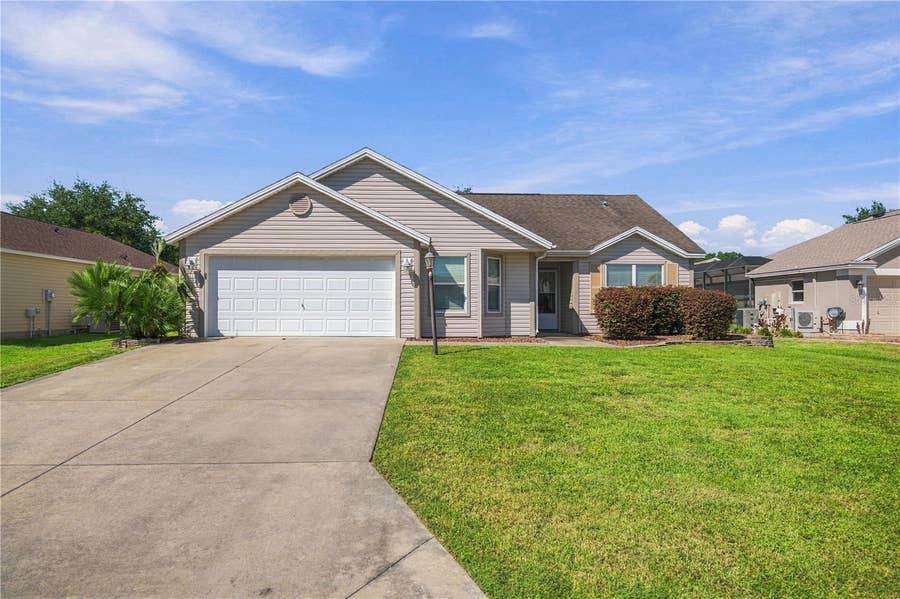 Property photo for 12166 NE 51ST CIRCLE, Oxford, FL