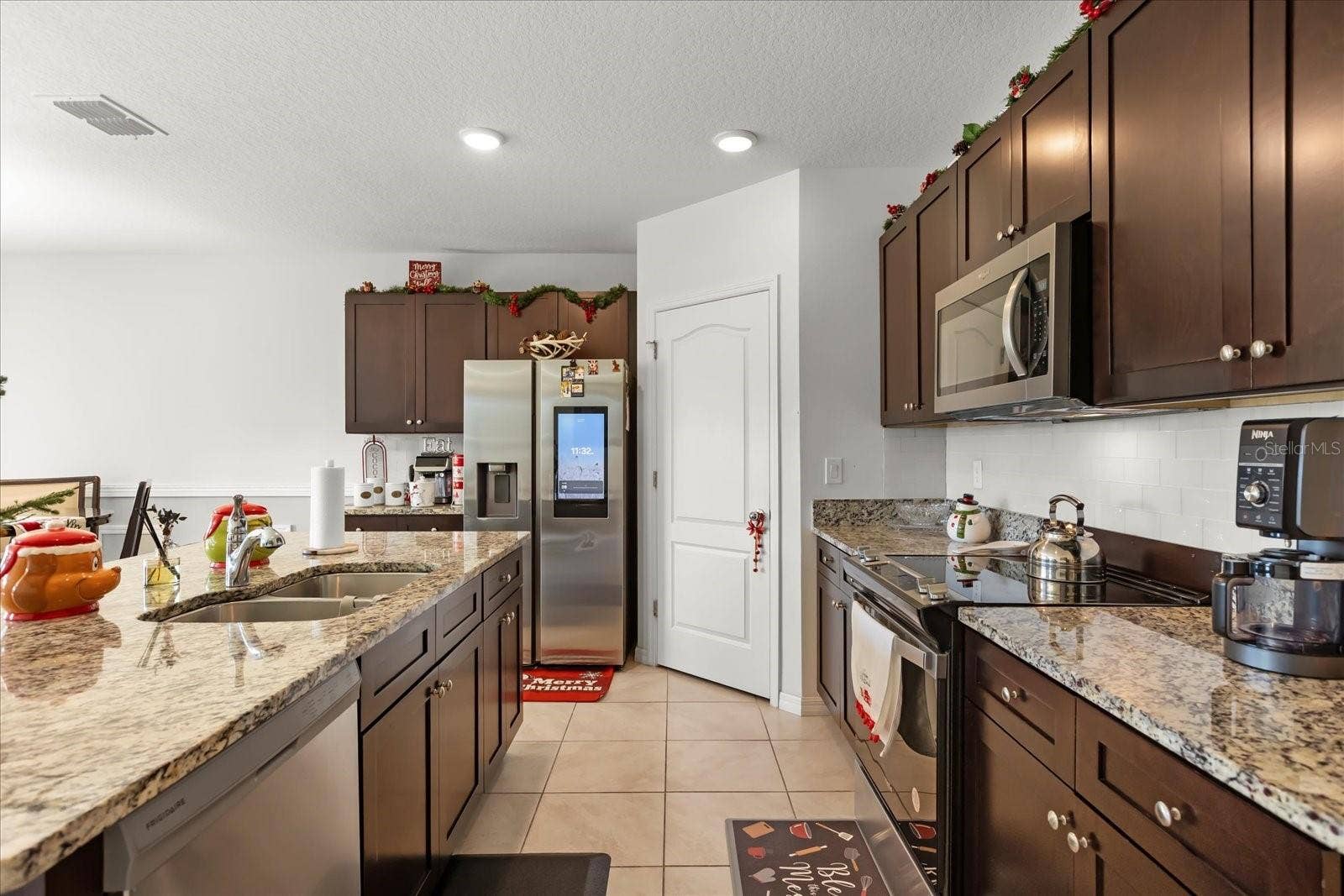 201 WOOD HOLLOW ROAD, Deland, FL 32724