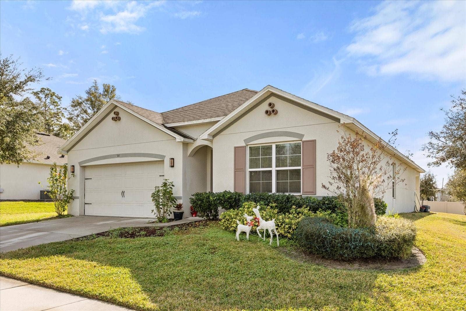 201 WOOD HOLLOW ROAD, Deland, FL 32724