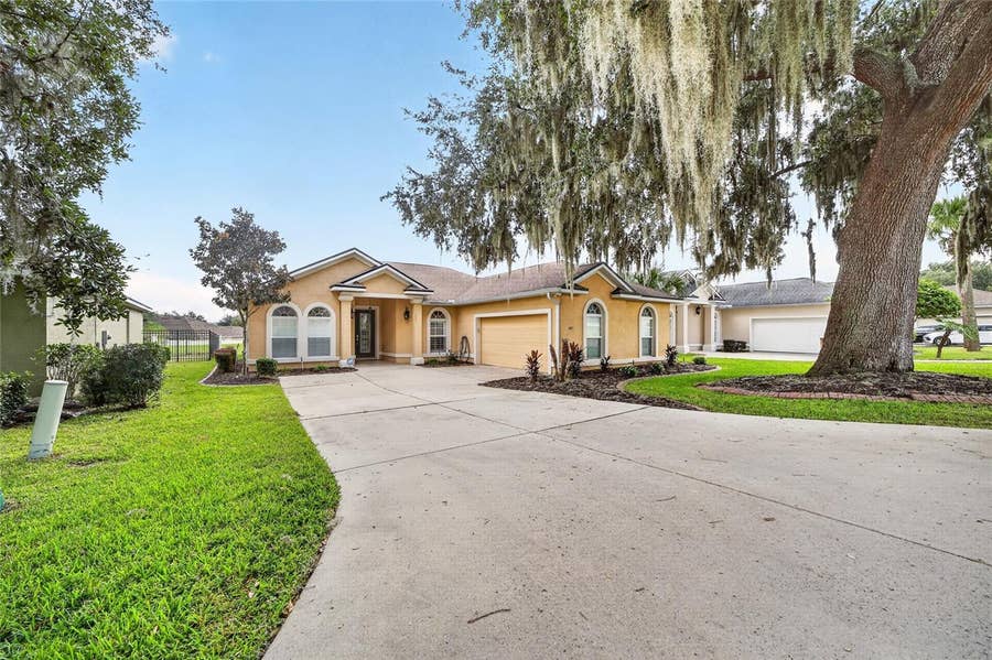 Property photo for 4987 SW 63RD LOOP, Ocala, FL