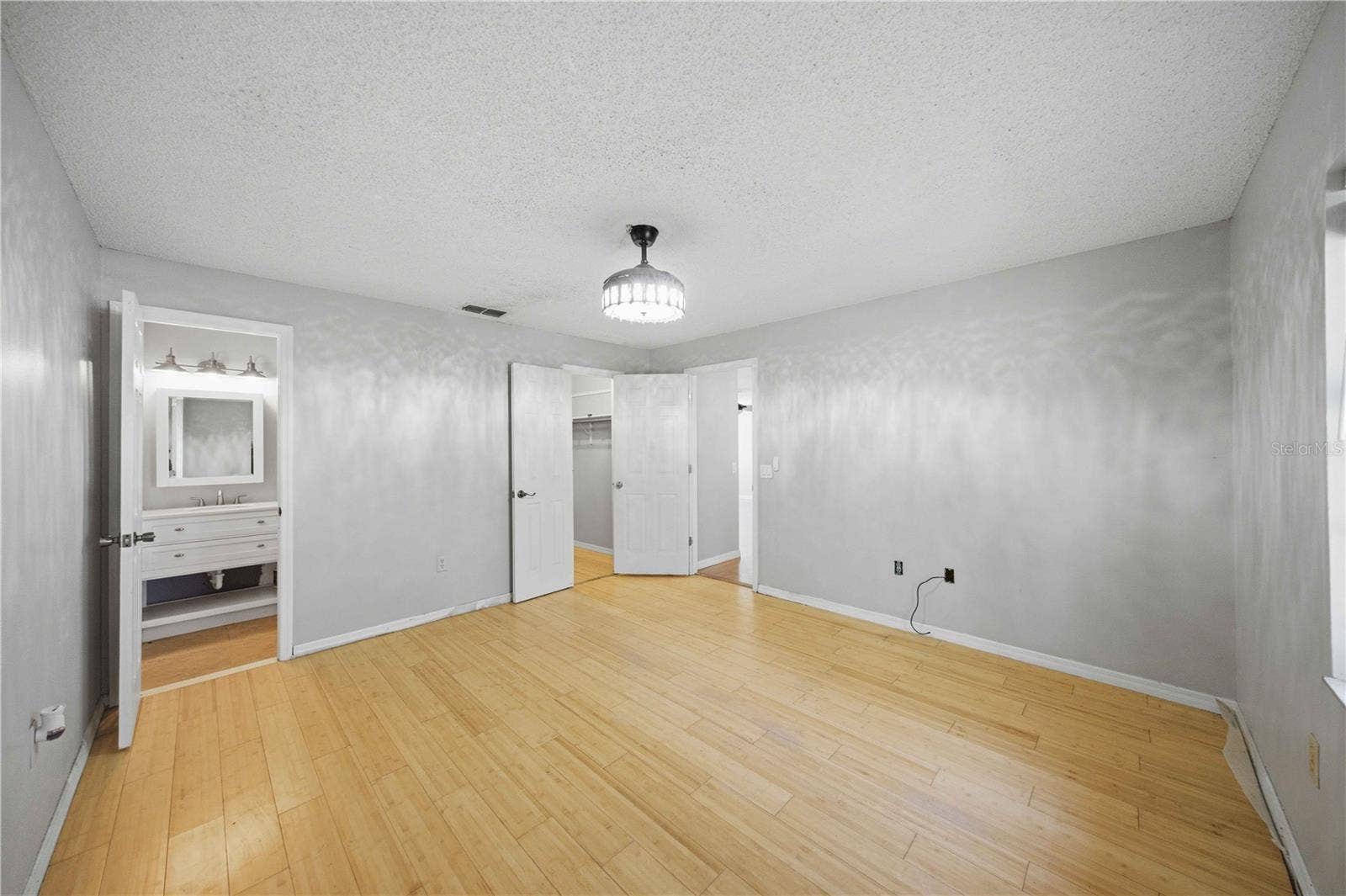 15600 NE JACKSONVILLE ROAD, Citra, FL 32113 15600 NE JACKSONVILLE ROAD, Citra, FL 32113
