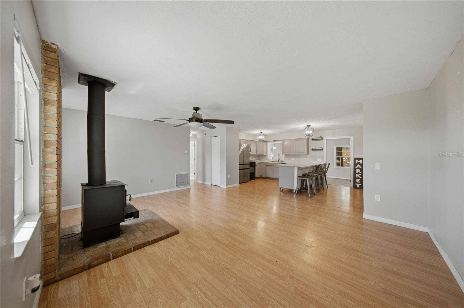 15600 NE JACKSONVILLE ROAD, Citra, FL 32113 15600 NE JACKSONVILLE ROAD, Citra, FL 32113