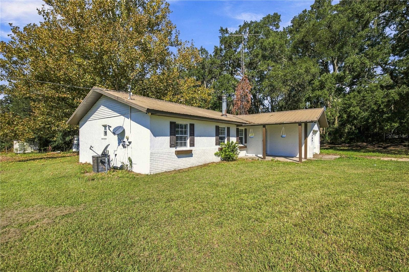 15600 NE JACKSONVILLE ROAD, Citra, FL 32113 15600 NE JACKSONVILLE ROAD, Citra, FL 32113
