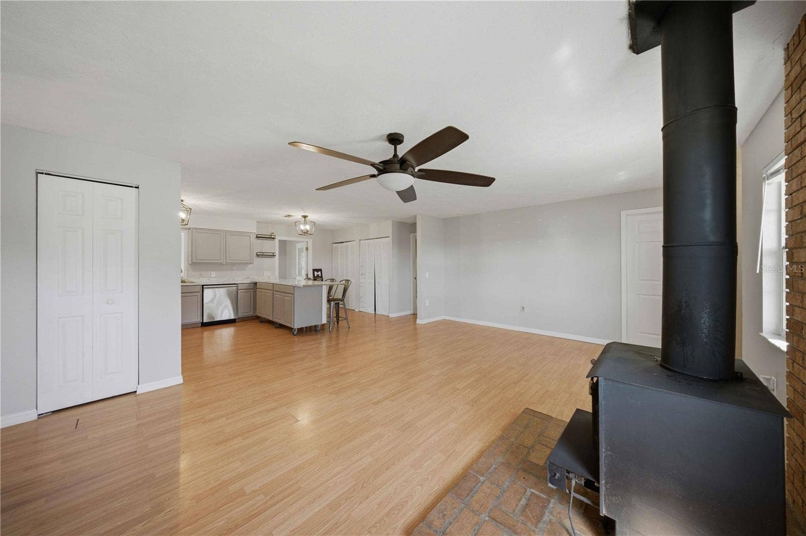15600 NE JACKSONVILLE ROAD, Citra, FL 32113 15600 NE JACKSONVILLE ROAD, Citra, FL 32113