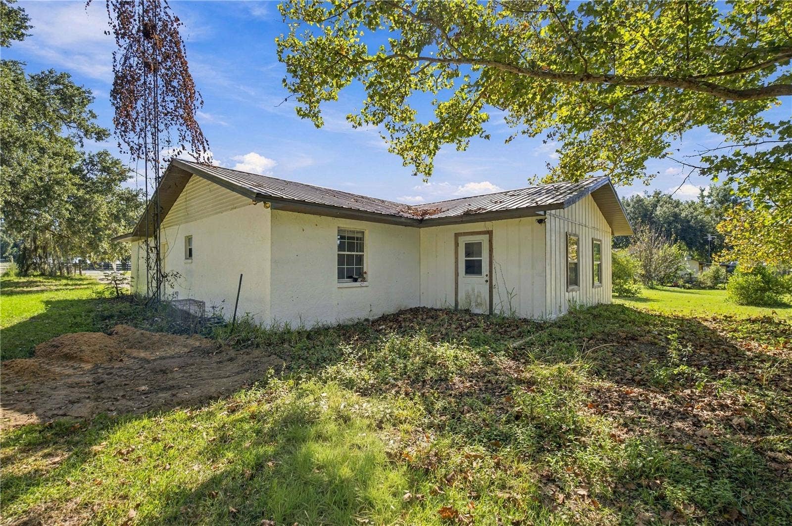 15600 NE JACKSONVILLE ROAD, Citra, FL 32113 15600 NE JACKSONVILLE ROAD, Citra, FL 32113