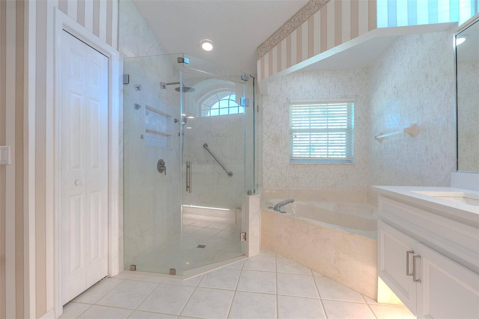 316 SE 36 LANE, Ocala, FL 34471 316 SE 36 LANE, Ocala, FL 34471