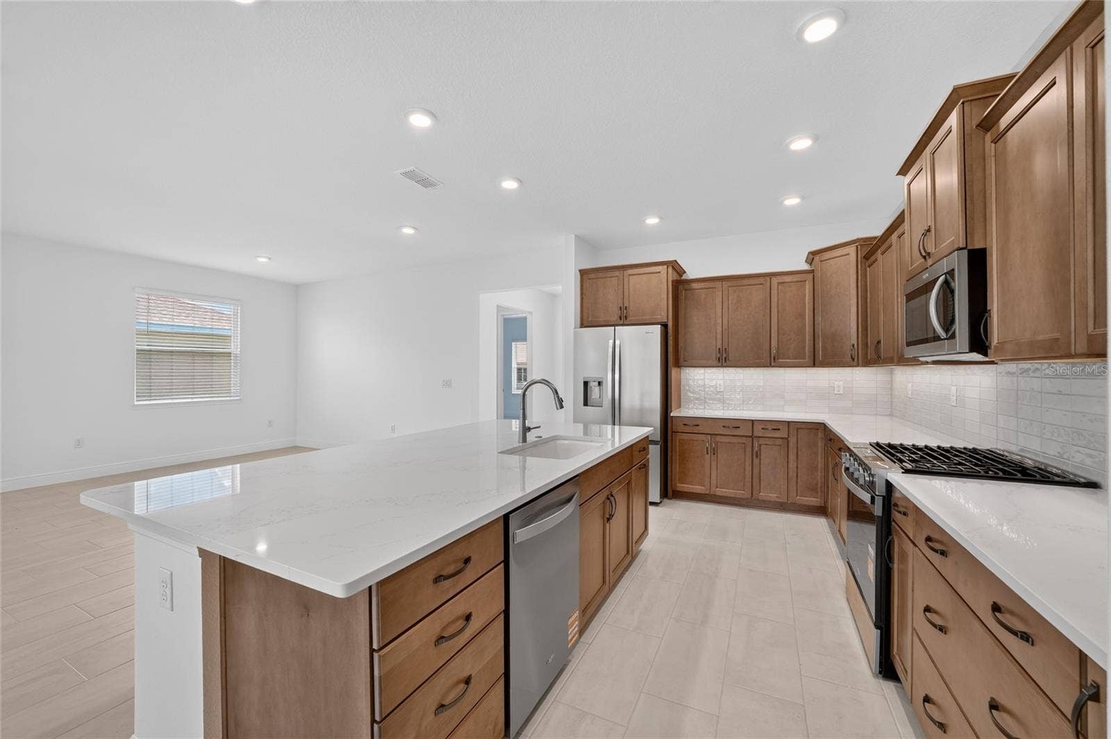 10359 SW 107TH AVENUE, Ocala, FL 34481 10359 SW 107TH AVENUE, Ocala, FL 34481