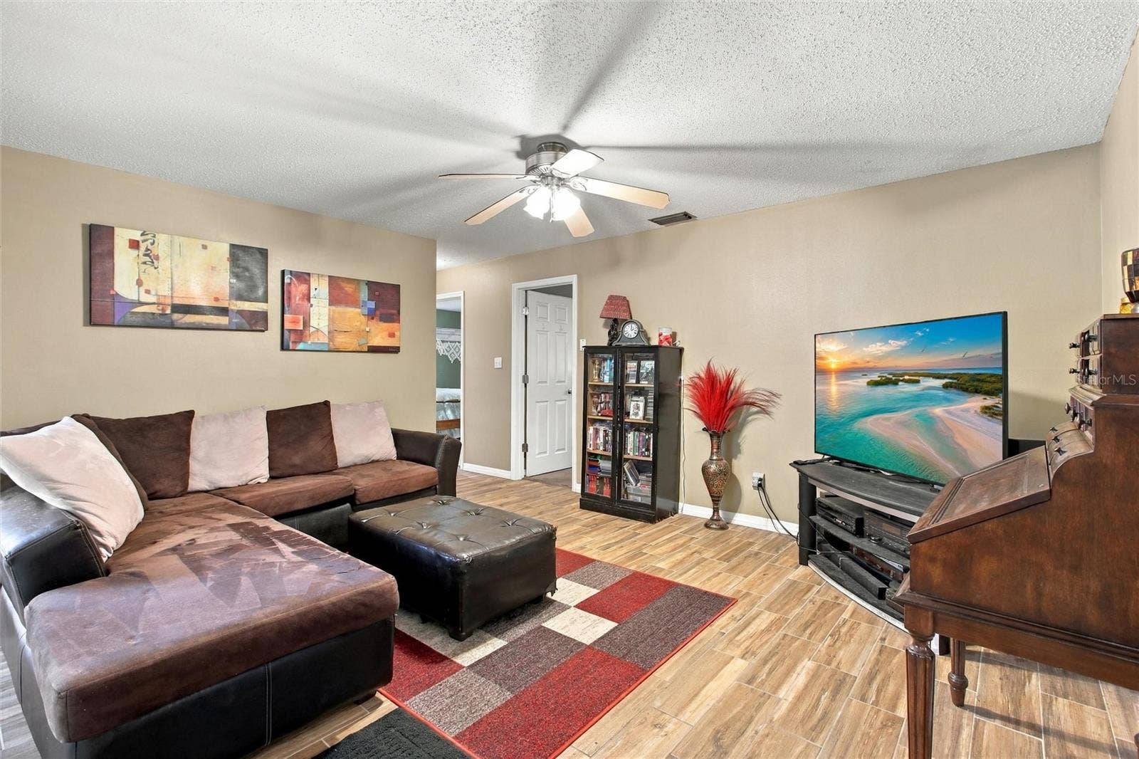 313 ROBIN HILL DRIVE, Altamonte Springs, FL 32701 313 ROBIN HILL DRIVE, Altamonte Springs, FL 32701