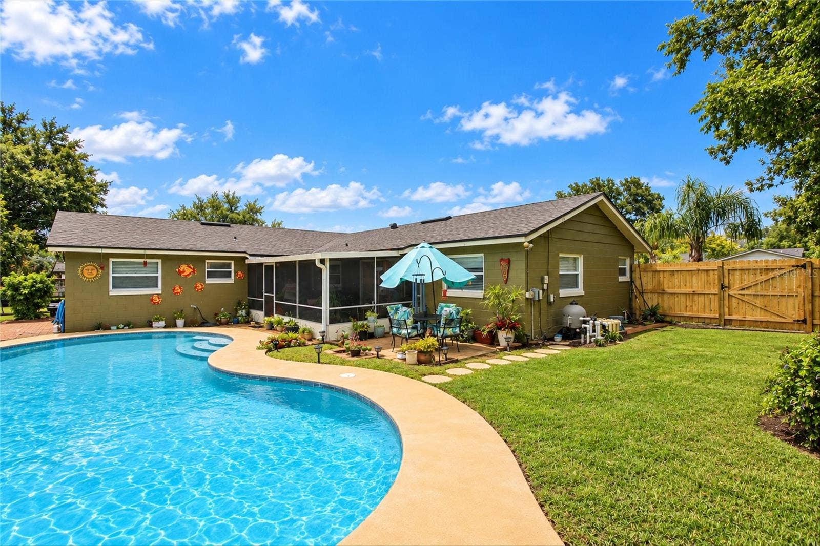 313 ROBIN HILL DRIVE, Altamonte Springs, FL 32701 313 ROBIN HILL DRIVE, Altamonte Springs, FL 32701