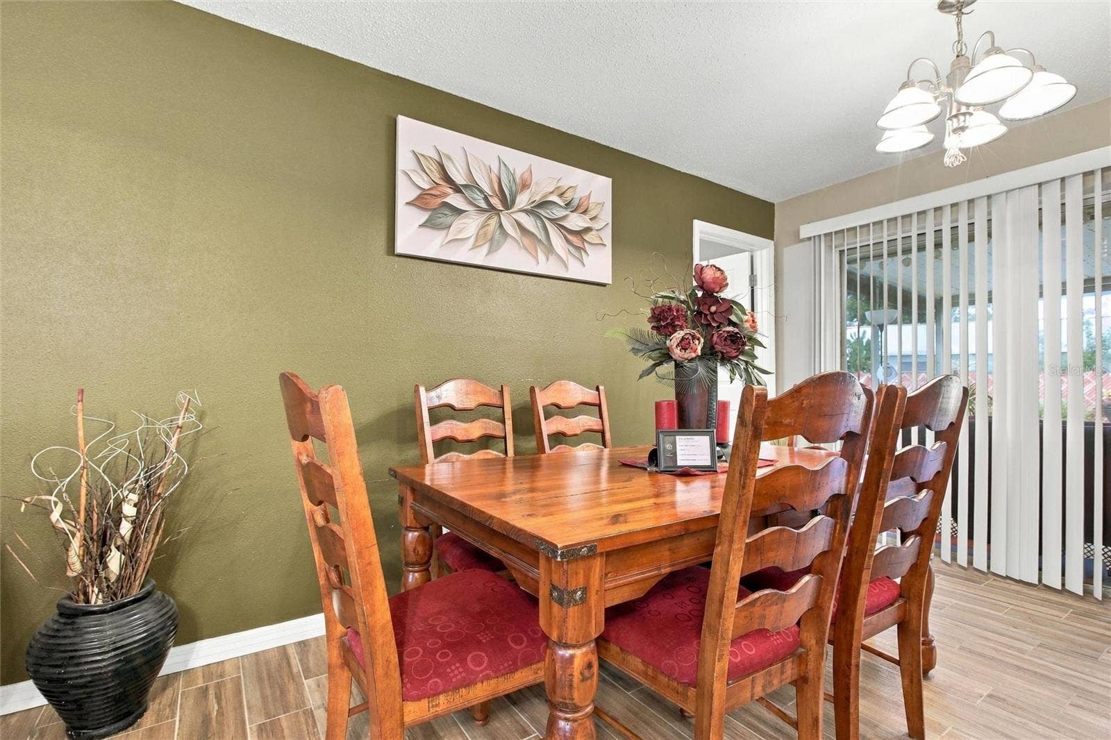 313 ROBIN HILL DRIVE, Altamonte Springs, FL 32701 313 ROBIN HILL DRIVE, Altamonte Springs, FL 32701