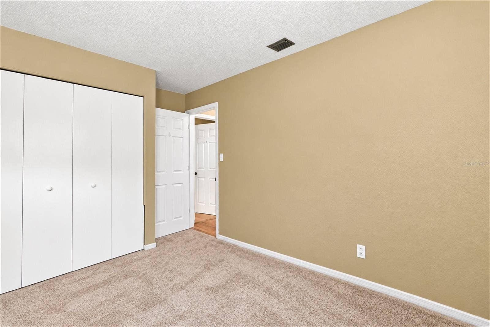 313 ROBIN HILL DRIVE, Altamonte Springs, FL 32701 313 ROBIN HILL DRIVE, Altamonte Springs, FL 32701
