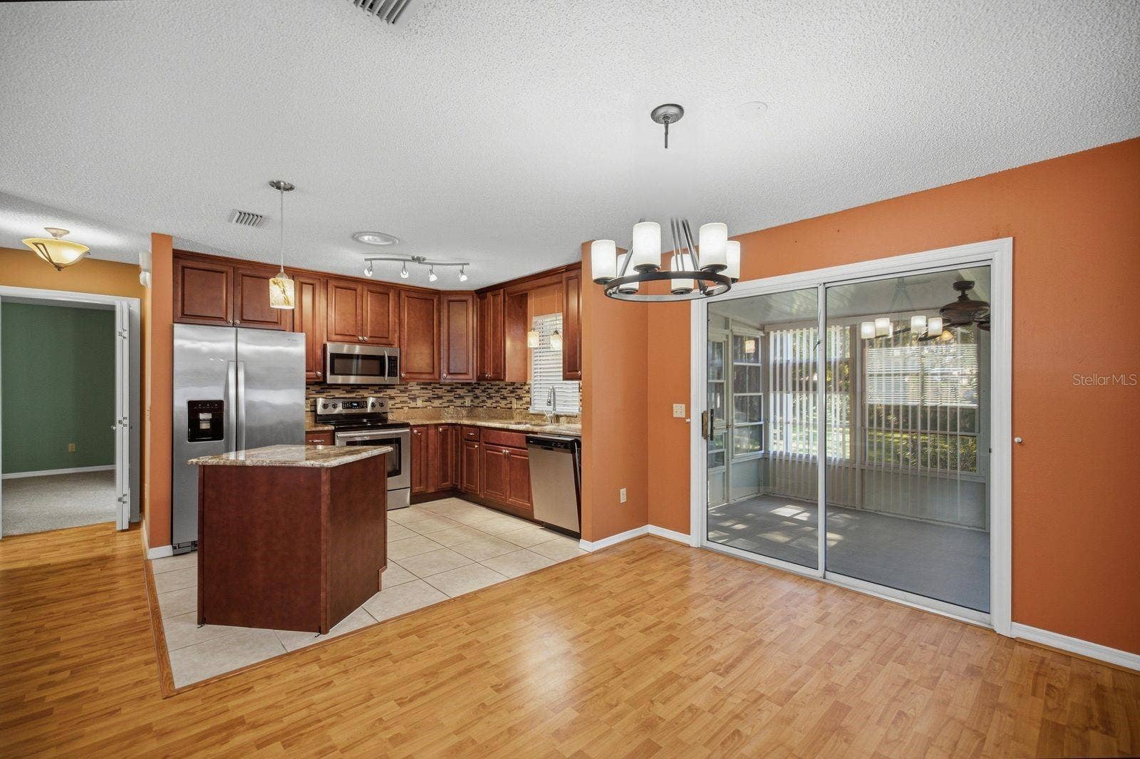 705 MURRAY LANE, Lady Lake, FL 32159 Well Laid out Kitchen