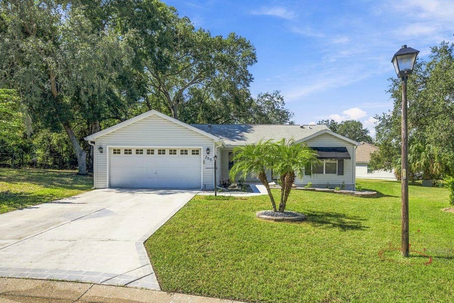 Property photo for 705 MURRAY LANE, Lady Lake, FL