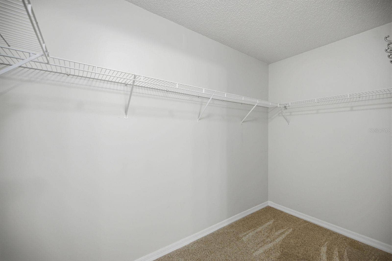 705 MURRAY LANE, Lady Lake, FL 32159 Walk in Closet