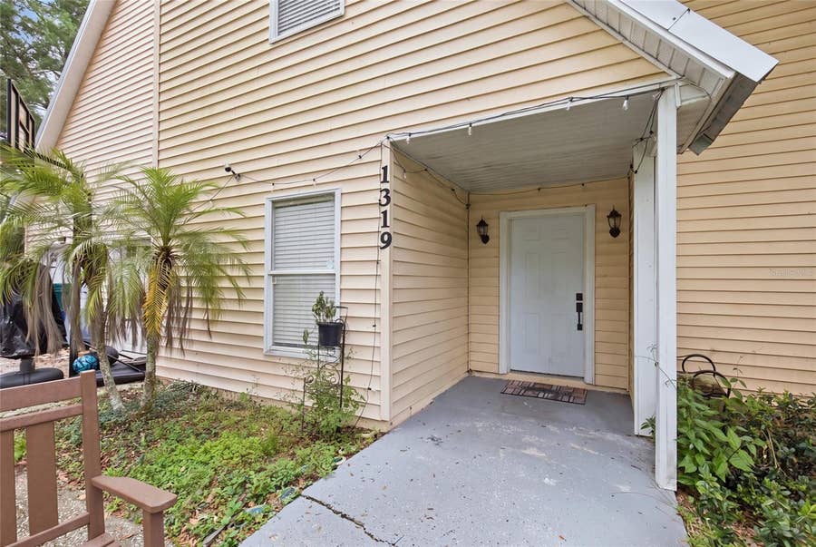 Property photo for 1319 QUINTUPLET DRIVE, Casselberry, FL