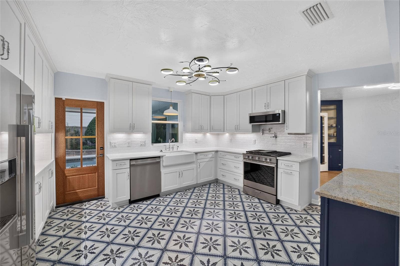 1516 E FORT KING STREET, Ocala, FL 34471 1516 E FORT KING STREET, Ocala, FL 34471