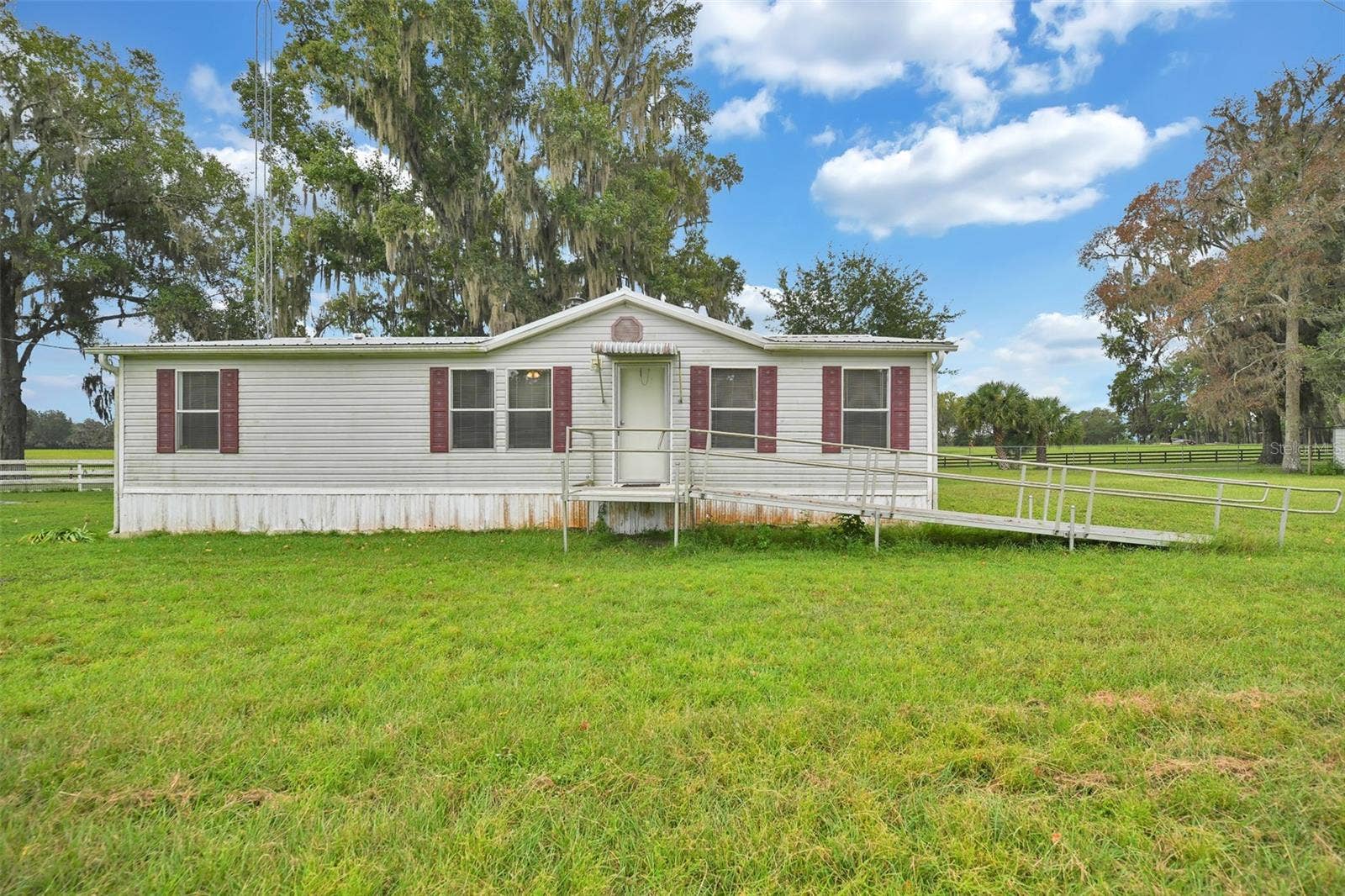19566 NW 123RD COURT, Micanopy, FL 32667 19566 NW 123RD COURT, Micanopy, FL 32667