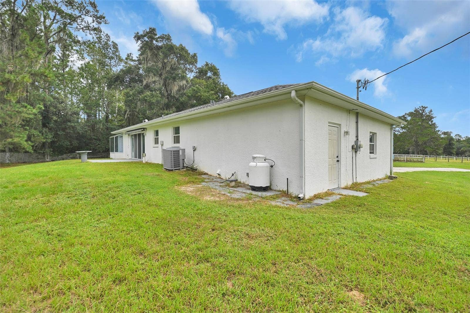 19566 NW 123RD COURT, Micanopy, FL 32667 19566 NW 123RD COURT, Micanopy, FL 32667