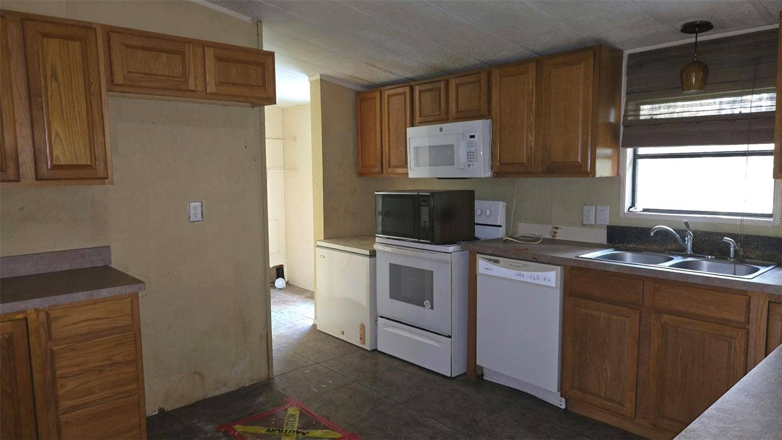 18007 SE 90TH STREET, Ocklawaha, FL 32179 18007 SE 90TH STREET, Ocklawaha, FL 32179