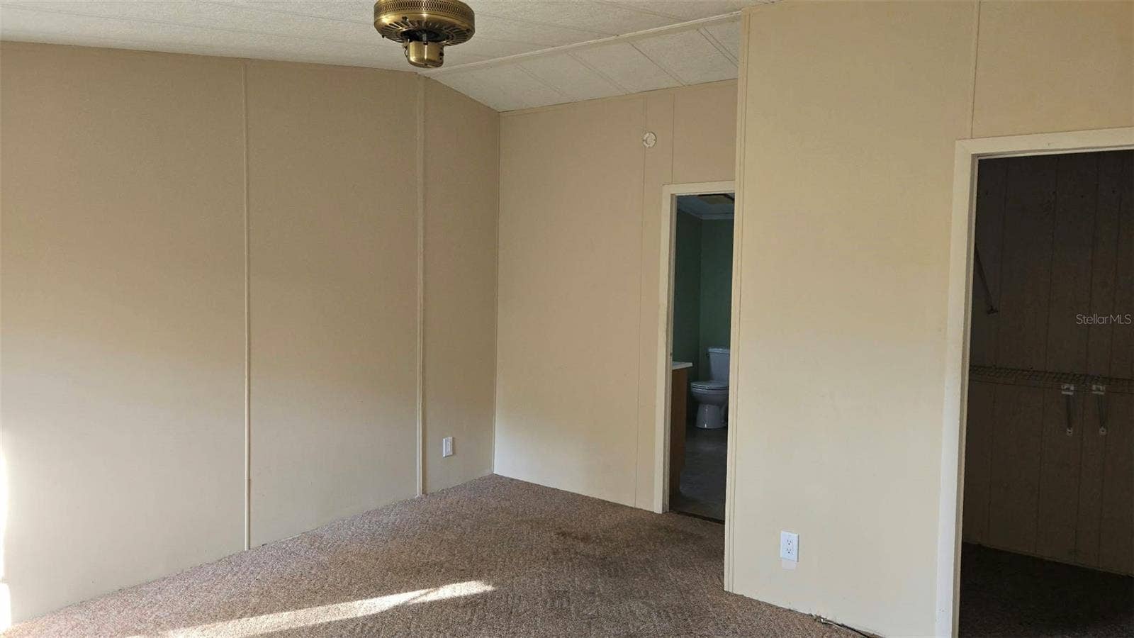 18007 SE 90TH STREET, Ocklawaha, FL 32179 brm
