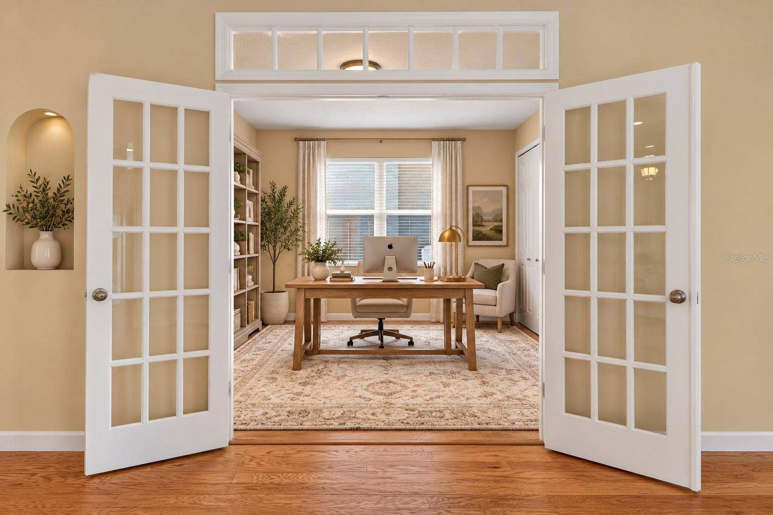 Bedroom / Office.