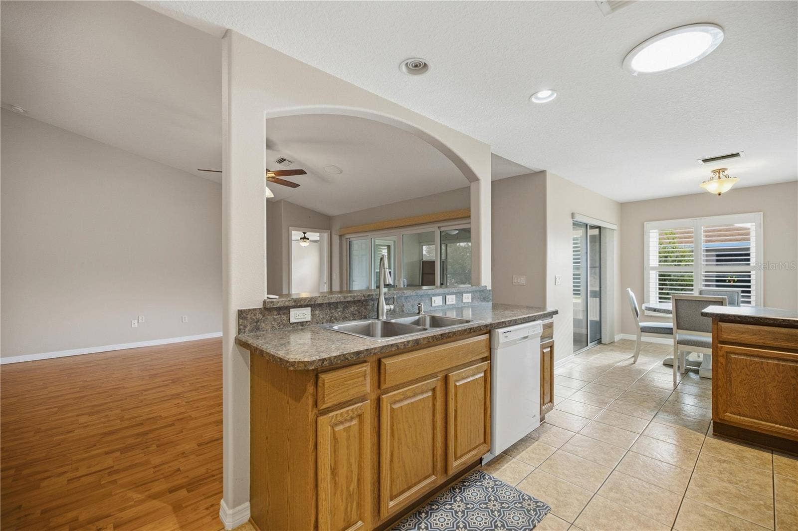 15673 SW 11TH TERRACE ROAD, Ocala, FL 34473 15673 SW 11TH TERRACE ROAD, Ocala, FL 34473
