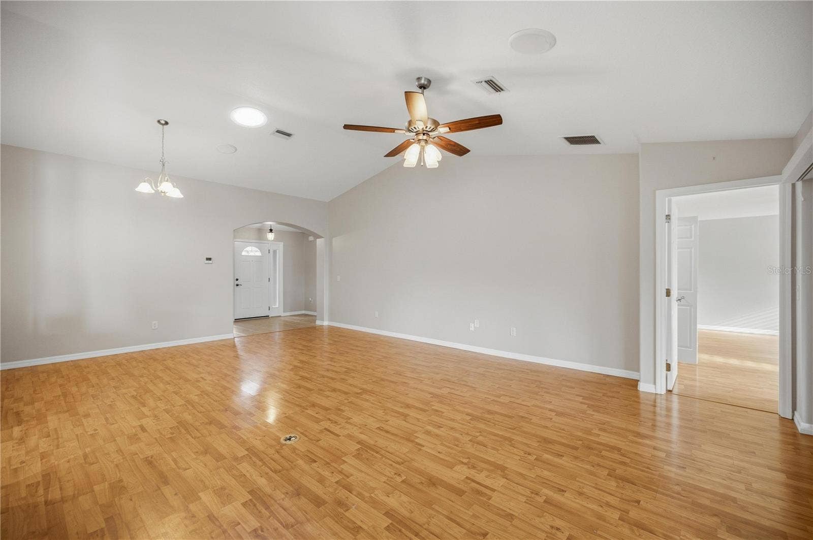 15673 SW 11TH TERRACE ROAD, Ocala, FL 34473 15673 SW 11TH TERRACE ROAD, Ocala, FL 34473