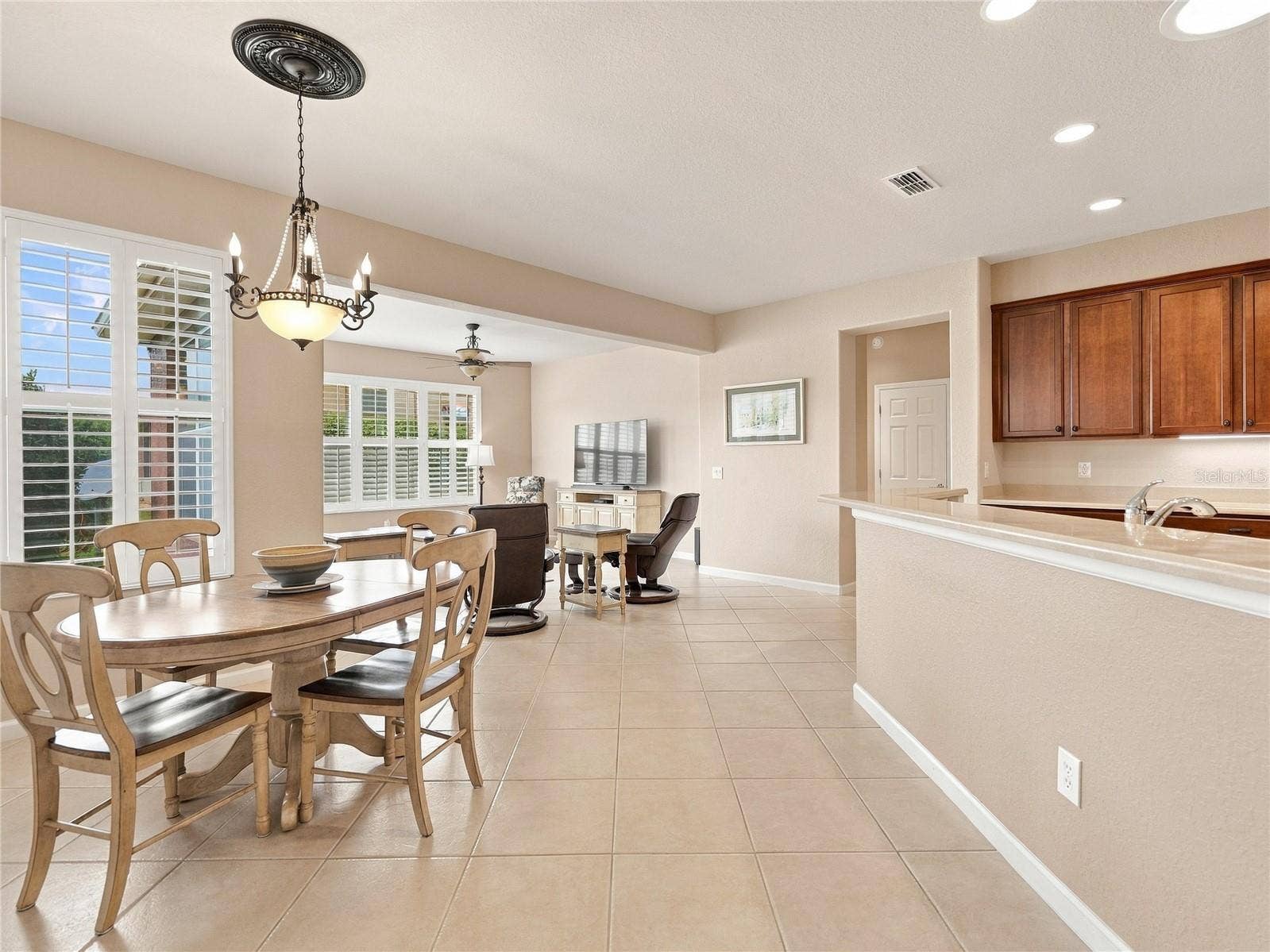9426 SW 71ST LOOP, Ocala, FL 34481 9426 SW 71ST LOOP, Ocala, FL 34481