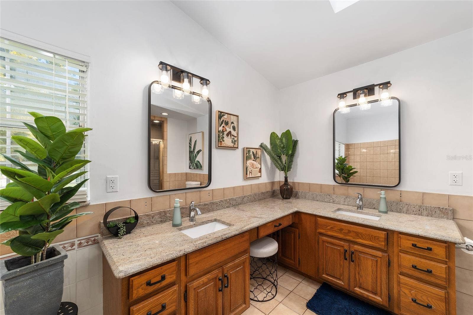 3844 SE 9TH PLACE, Ocala, FL 34471 3844 SE 9TH PLACE, Ocala, FL 34471