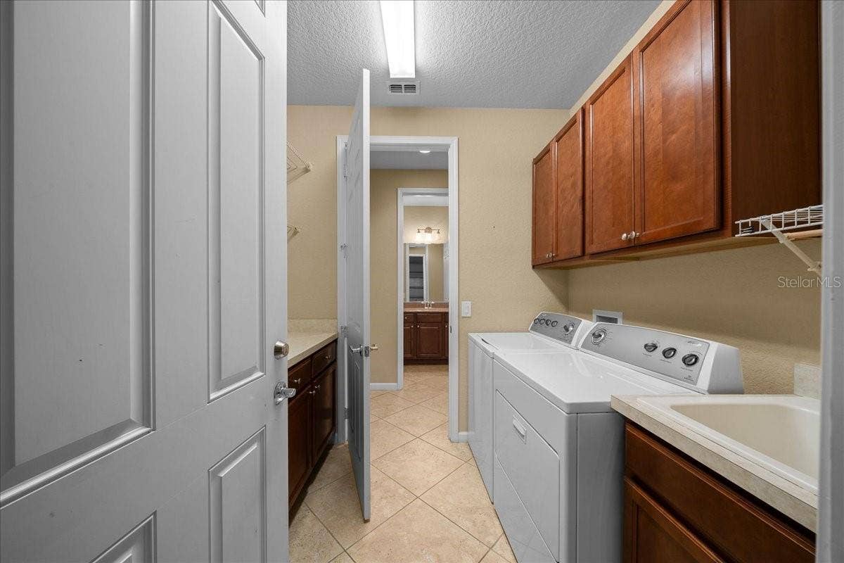 9531 SW 70TH LOOP, Ocala, FL 34481