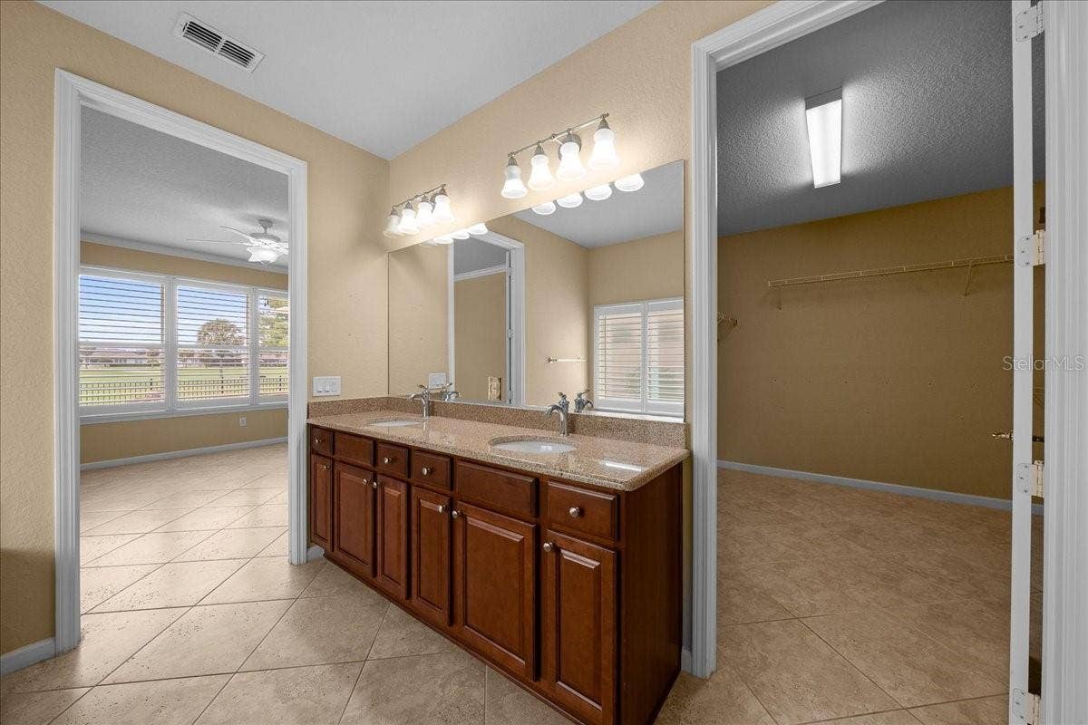 9531 SW 70TH LOOP, Ocala, FL 34481