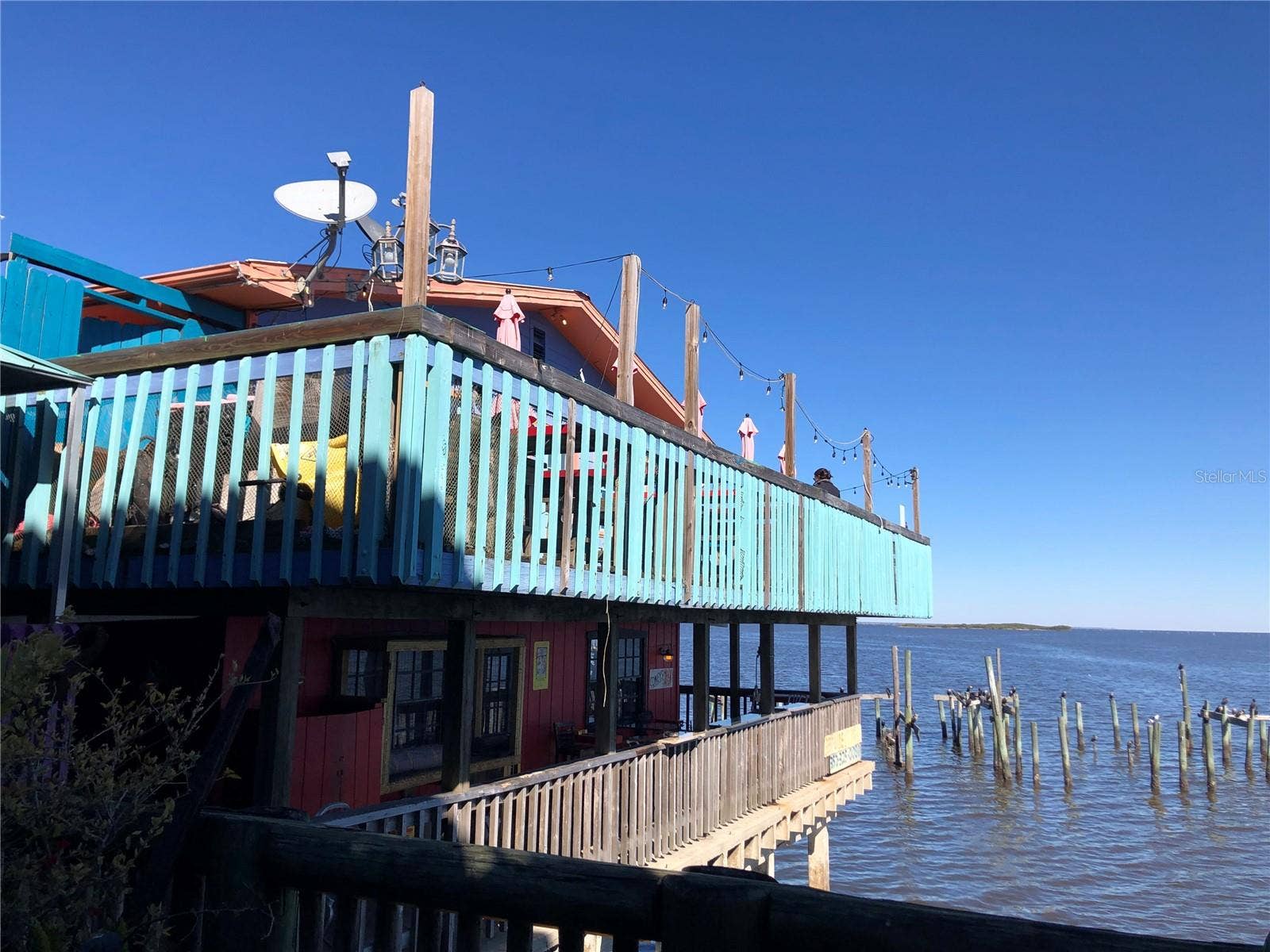7910 SW 202ND COURT, Dunnellon, FL 34431 Cedar Key World Famous GULFFRONT FRESH SEAFOOD DINING 55 Minutes from property