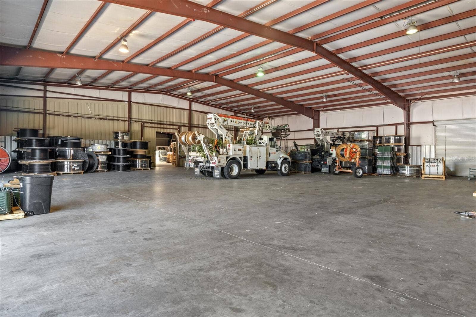 7362 W INDUSTRIAL LANE, Homosassa, FL 34448