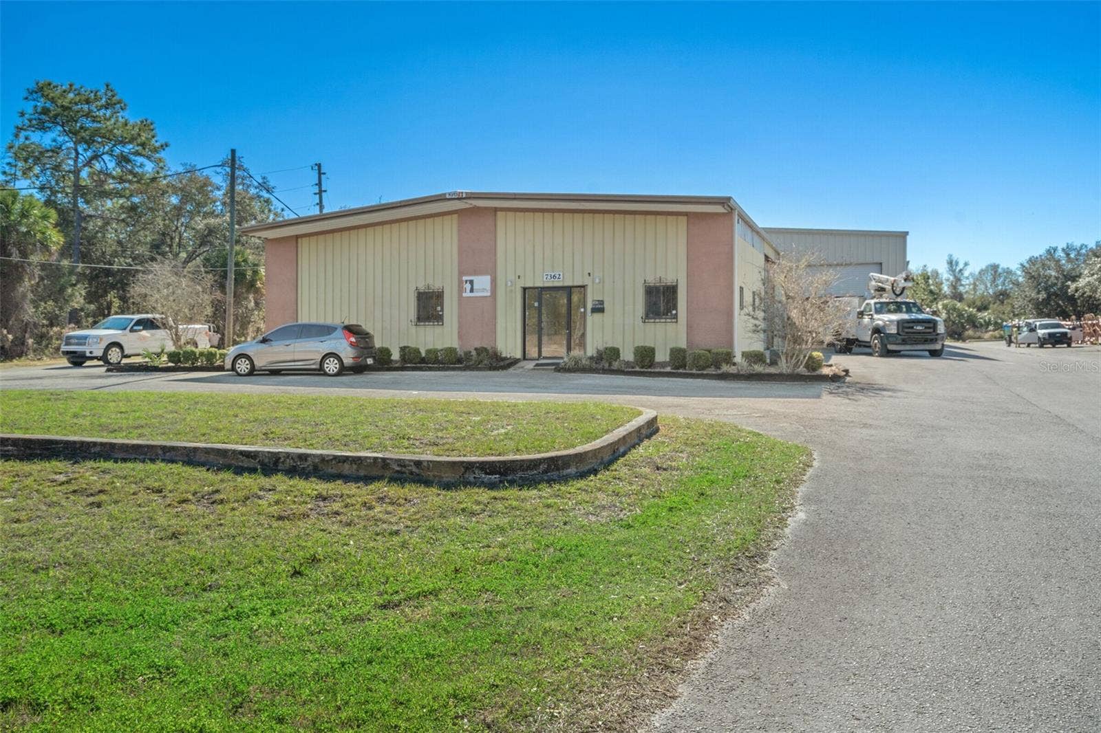 7362 W INDUSTRIAL LANE, Homosassa, FL 34448