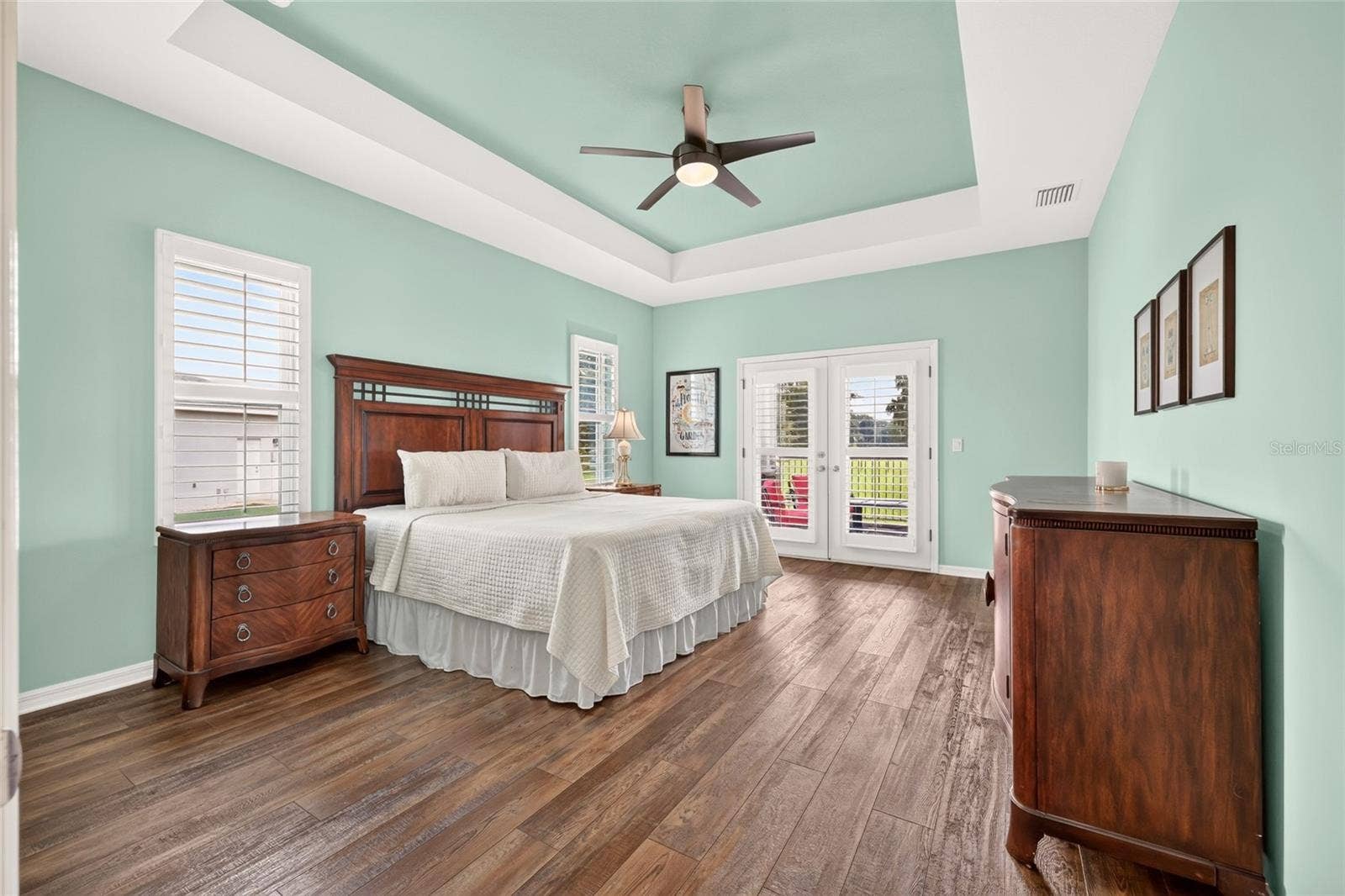 2556 NE 120TH STREET, Anthony, FL 32617 Primary Suite with Dual Walk-in Closets.