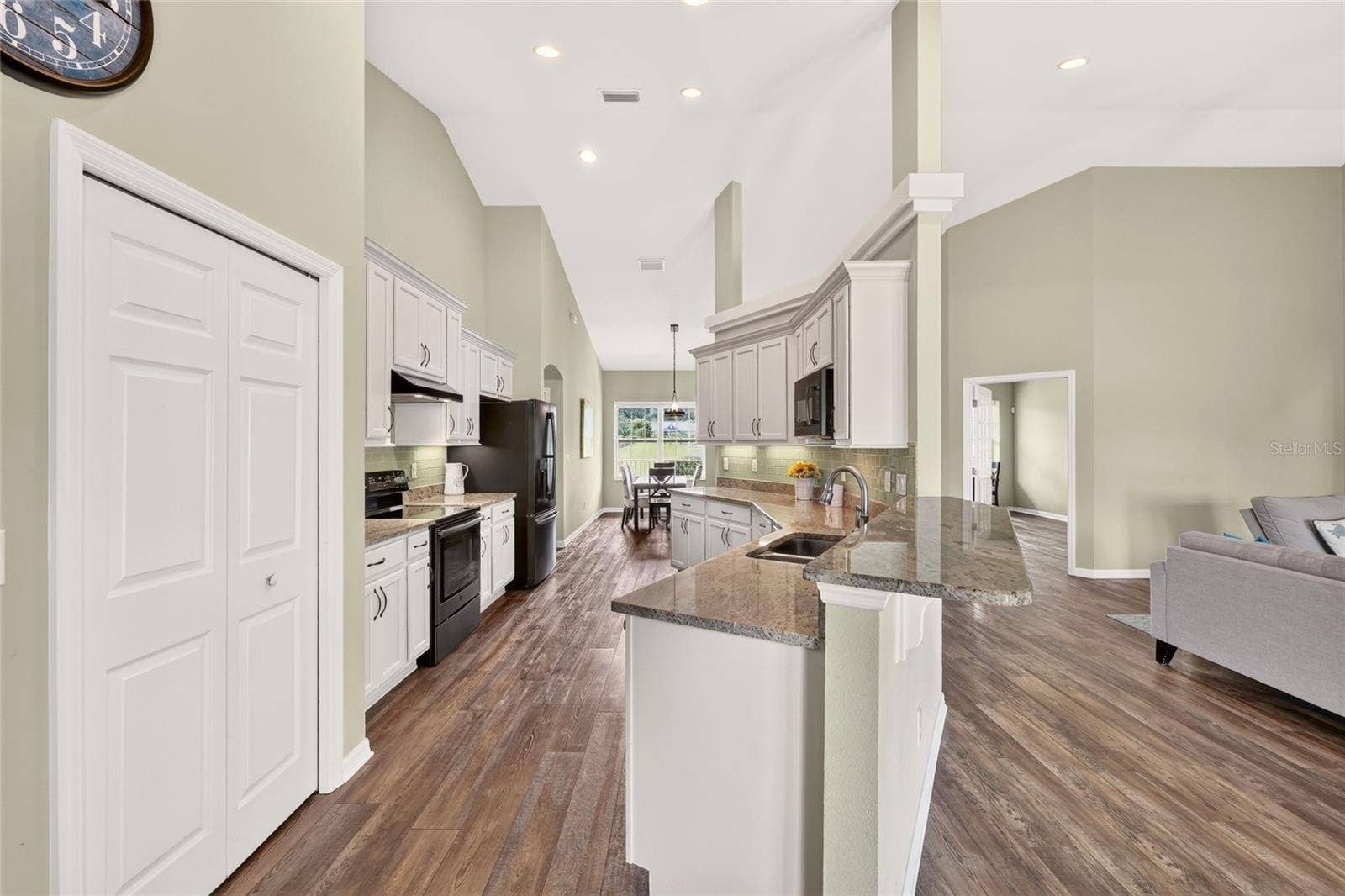 2556 NE 120TH STREET, Anthony, FL 32617 2556 NE 120TH STREET, Anthony, FL 32617