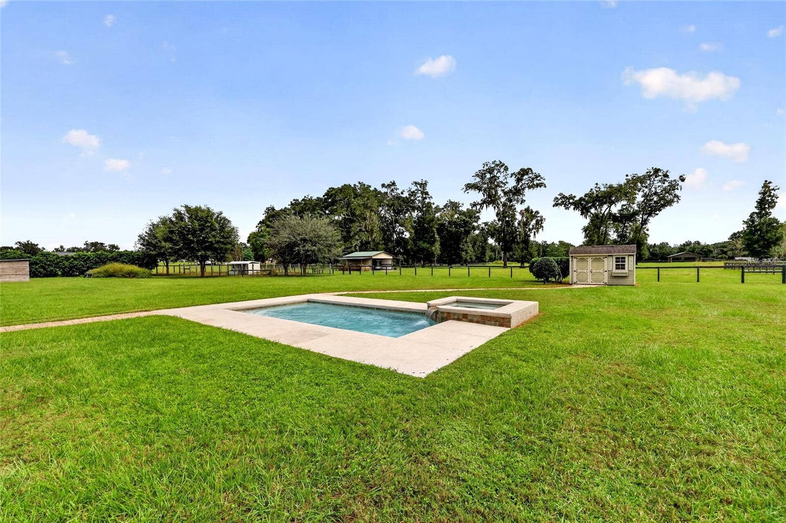 2556 NE 120TH STREET, Anthony, FL 32617 2556 NE 120TH STREET, Anthony, FL 32617