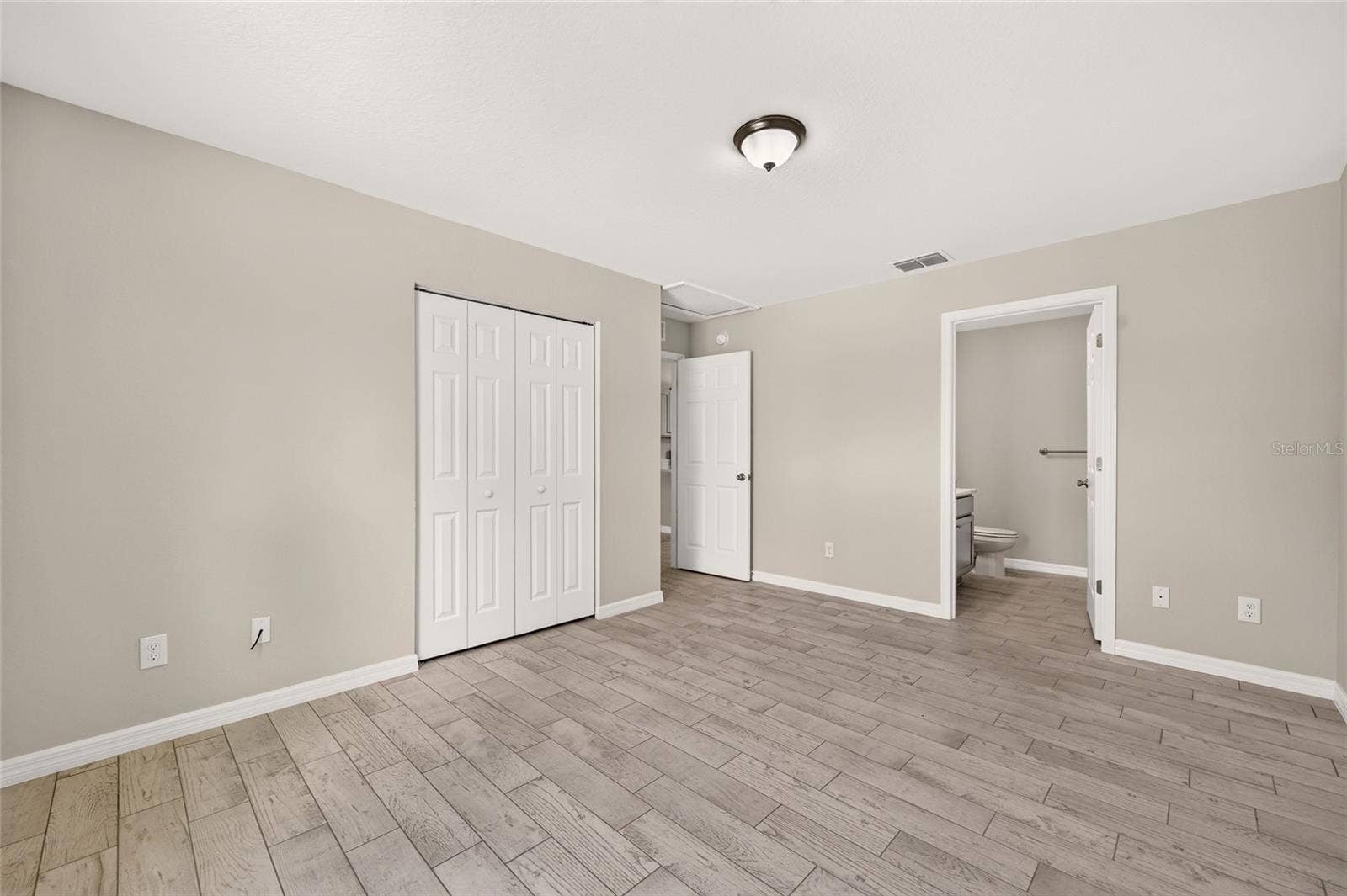 251 OAK CIRCLE, Ocala, FL 34472 251 OAK CIRCLE, Ocala, FL 34472
