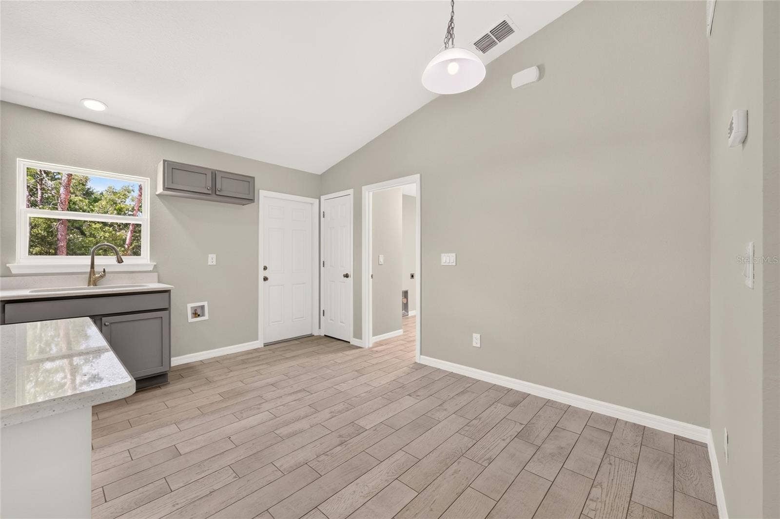 251 OAK CIRCLE, Ocala, FL 34472 251 OAK CIRCLE, Ocala, FL 34472