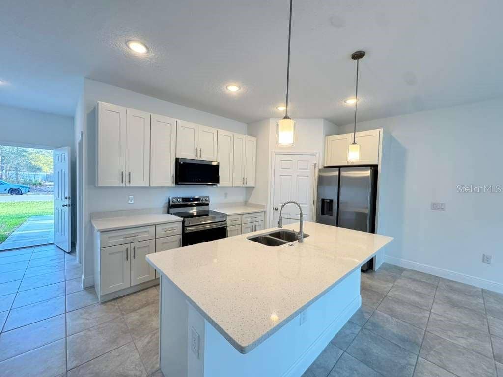 15792 SW 37TH CIRCLE, Ocala, FL 34473