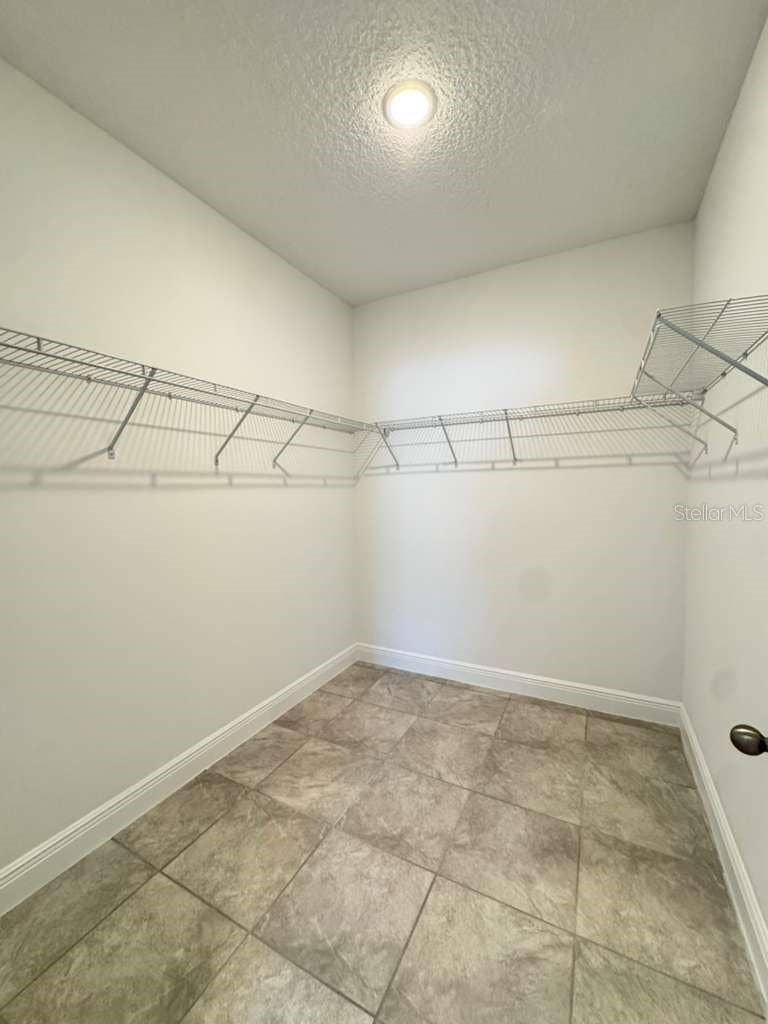 15792 SW 37TH CIRCLE, Ocala, FL 34473